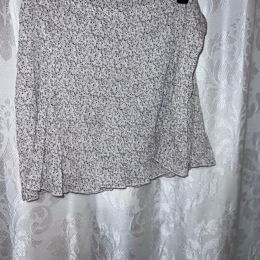 H&M Cream Floral A-Line Skirt with Black Speckle